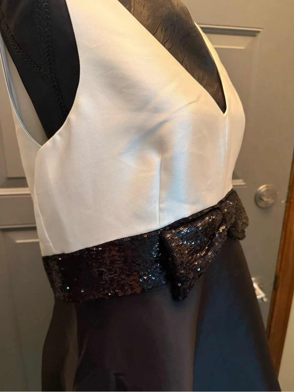 kate spade -White black formal fit and flare cocktail dress sequin bow tie-NWT